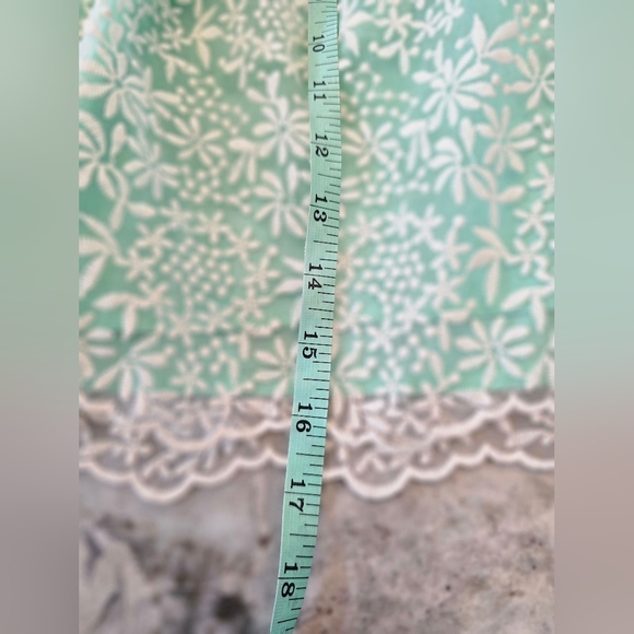 Zara Basic Mint Green Embroidered Floral Skirt Size M Scalloped Hem - Picture 7 of 7